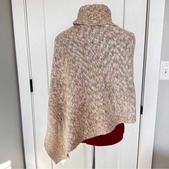 Eileen Fisher Natural Funnel Neck Poncho Organic Cotton Alpaca Lagenlook Oatmeal - Picture 3 of 8